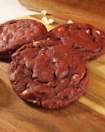 Red Velvet Cheesecake Cookie
